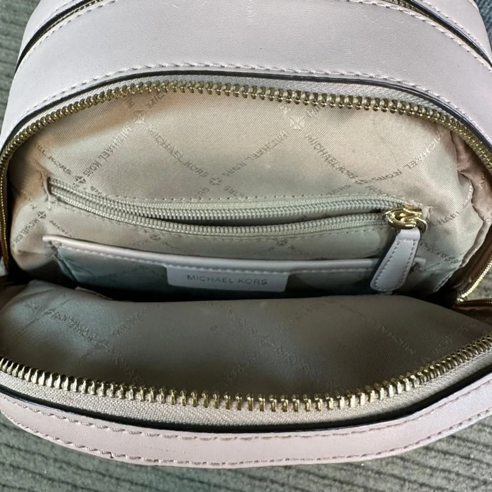 Michael Kors Rhea Medium Pebbled Leather Backpack Blush Pink Gold Tone Hardware